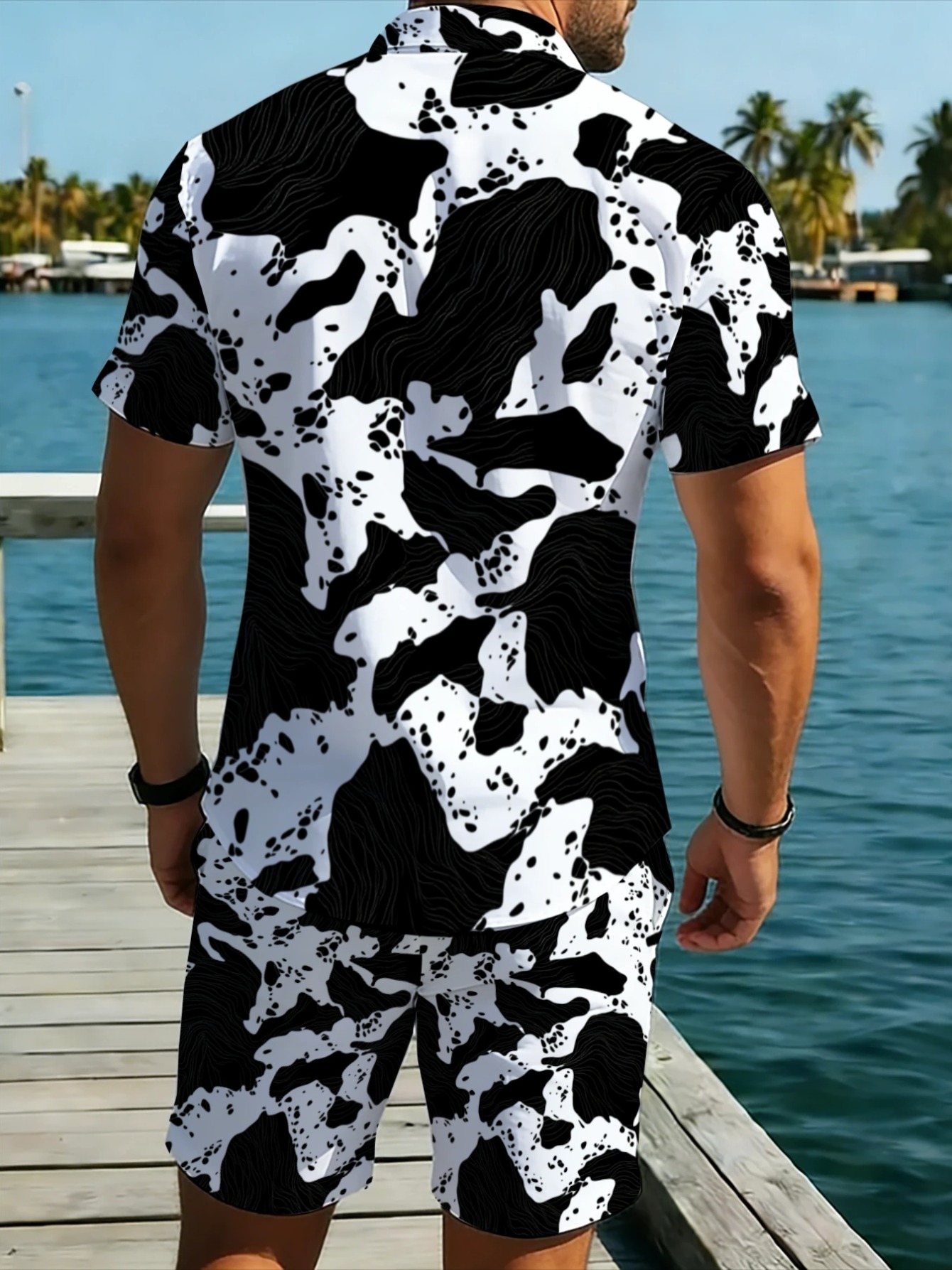 Monochrome Abstract Camouflage - Monochrome Suit Set 评论和价格