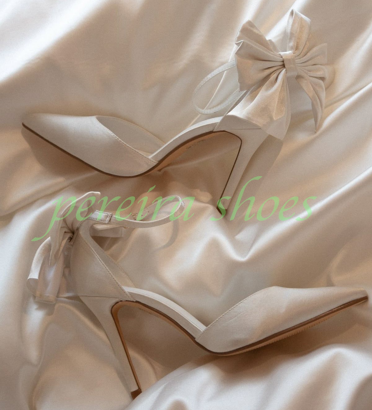 Women Ivory Satin Pointed Toe  - Slingback Heel Formal 评论和价格